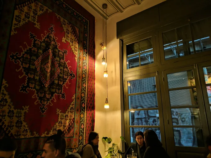 indoors seating  - ypsilon