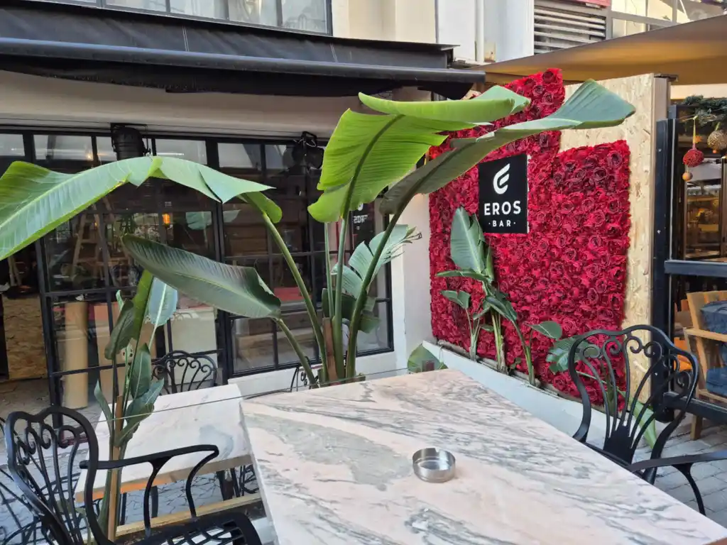 outdoors - eros the bar volos