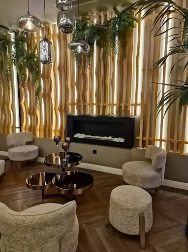 indoors seating - morrison