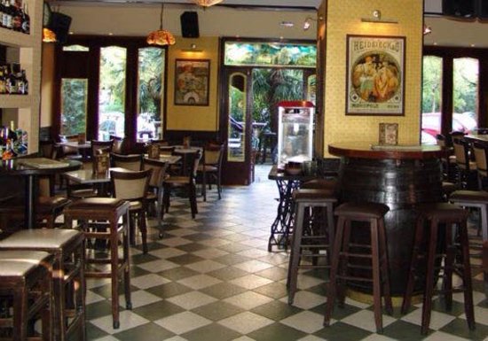 indoors - Sugar Draft