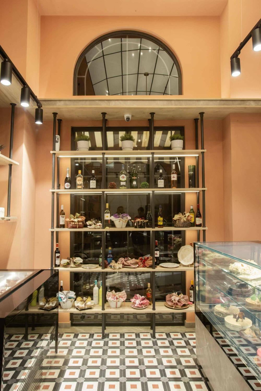 indoors - kelesidis patisserie