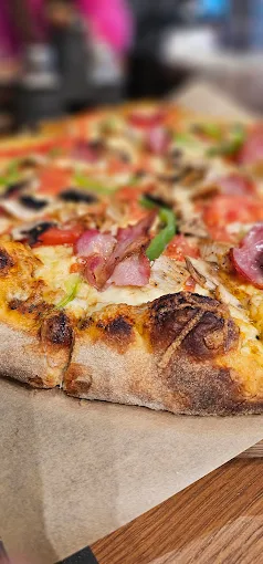 pizza  - eataly pizza & pasta