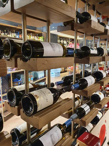 Cava Tsinas-Wine & Spirits