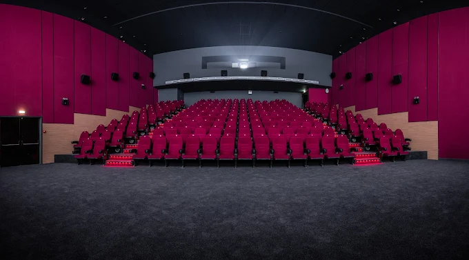 village cinemas larisa