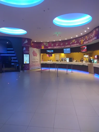 village cinemas larisa