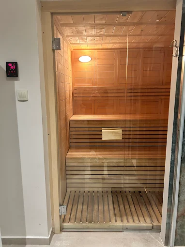 sauna - Pure Massage & Spa Experience