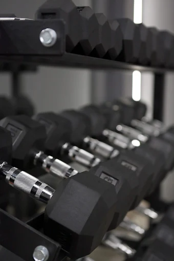 weights  - O2 Gym - Oxygen