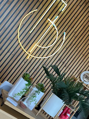 hairdresser - anthi-papakosta-hair-mua