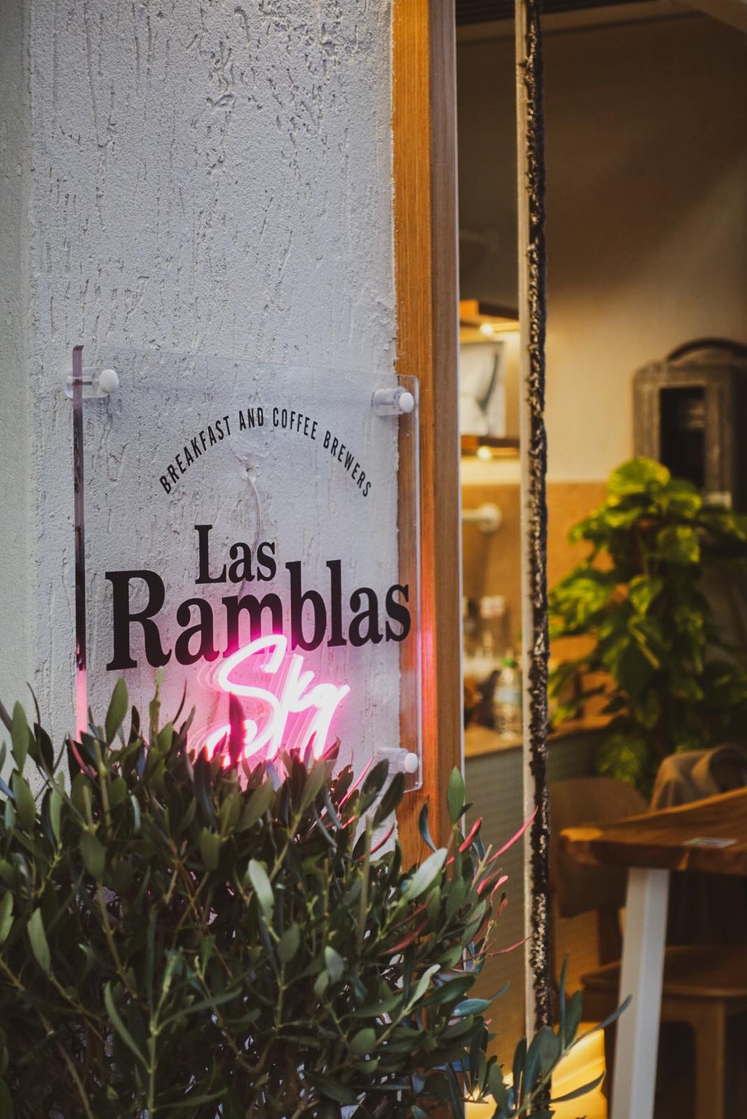 outdoors - las ramblas coffee bar