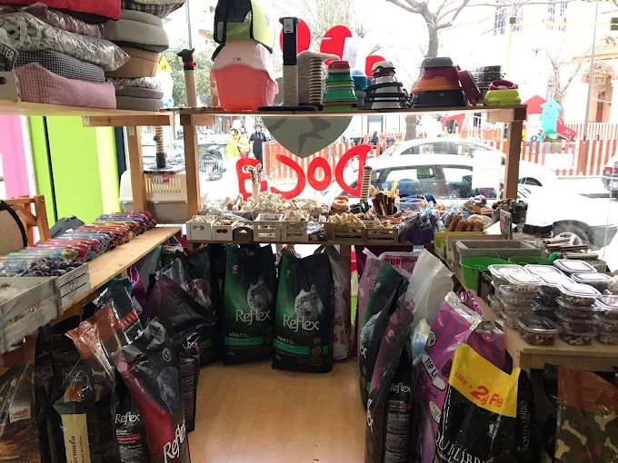 pet food Lucky and Mailo pet shop