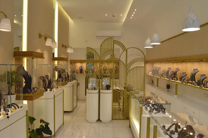 indoors jewellery store - Lure Jewellery Larisa