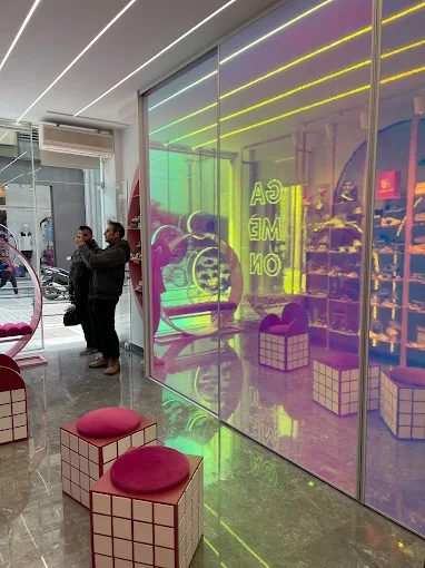 indoors kids shoes store  - rikoko volos 