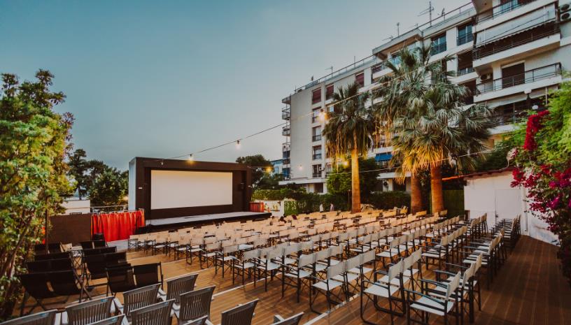 outdoors cinema - exoraistiki