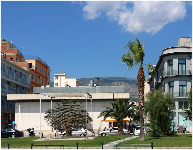 outdoors - national bank volos