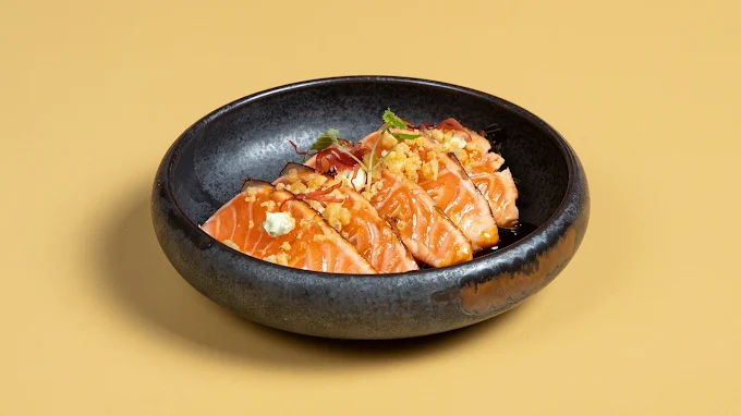 salmon  - sushitto volos