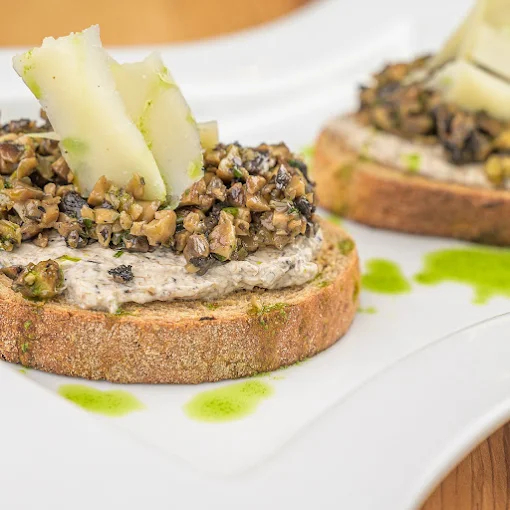 antipasti - vinsanto volos 