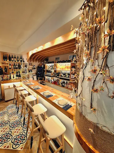 indoors bar - vinsanto volos 