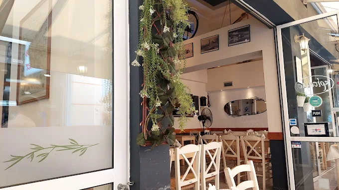 outdoors  - to kritamo volos