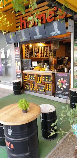outdoors -homes juice bar trikala 