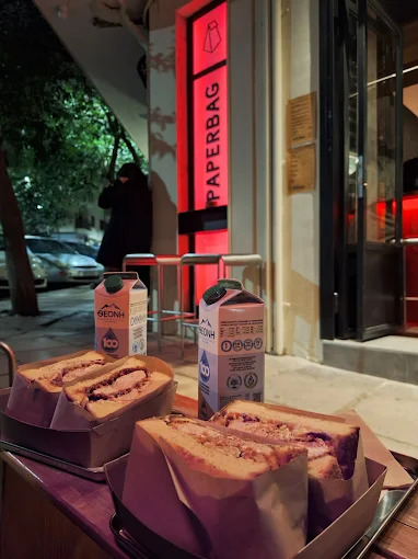 sandwich -  - paperbag street food