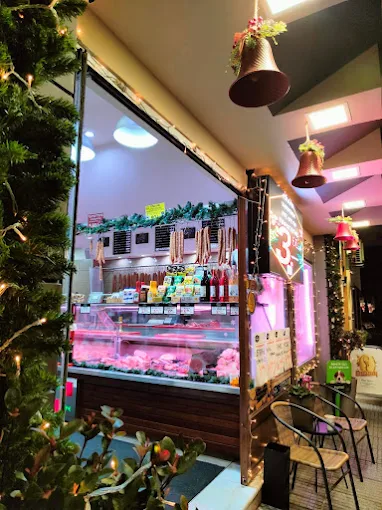 outdoors - butchers farm elakre vampoulas trikala