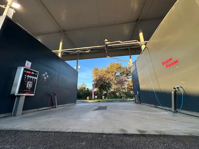 unwash self service trikalaunwash self service trikala