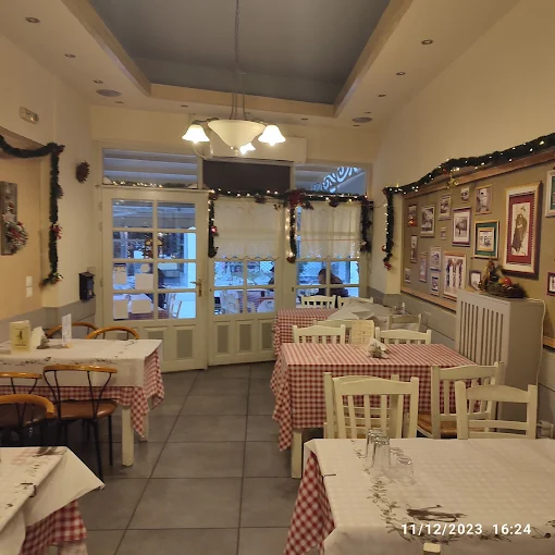 indoors - manteio mezedopoleio trikala