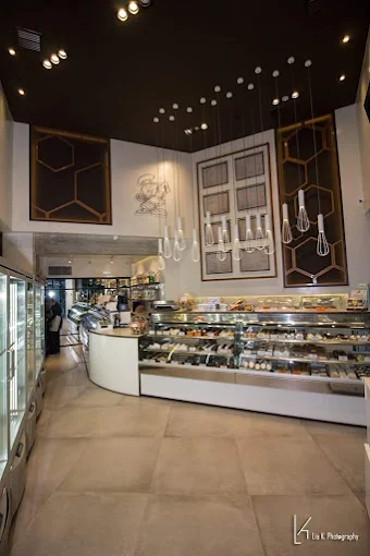 indoors - melissa trikala