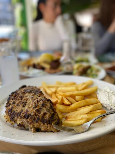 meze  - glykanisos mezedopoleio trikala