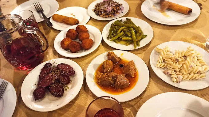 Στρούγκα Μεζεδοτεχνείο