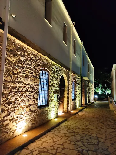 outdoors  - strougka trikala