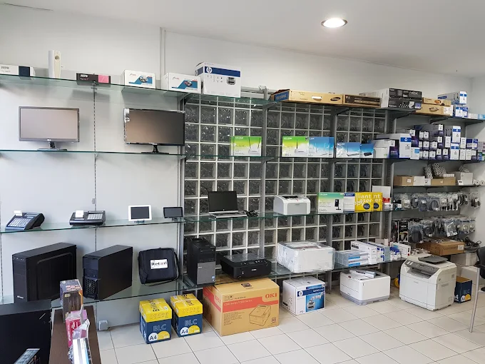 tech equipment tech store - tech lab