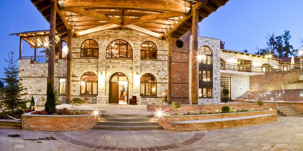 outdoors hotel - Kazarma Lake Resort & Spa hotel