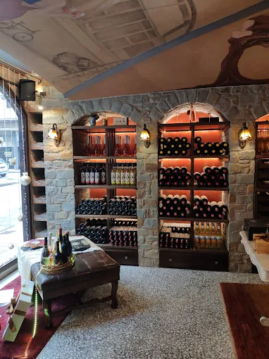 indoors - kava karamitros karditsa