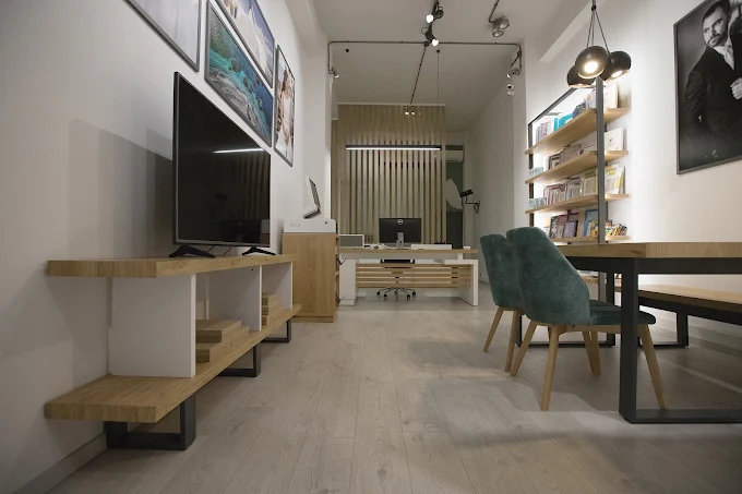 indoors offices - photography studio fotografeio grympogiannis giannis karditsa