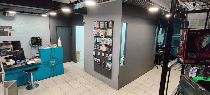 indoors  - digital frontier oe ioannina