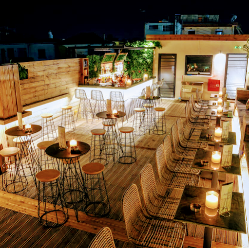 outdoors seating - spitaki me thea ioannina