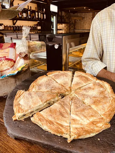 handmade pie  - epirus deli ioannina 