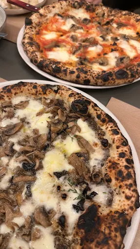 pizzas il pazzo italian restaurant and pizzeria ioannina