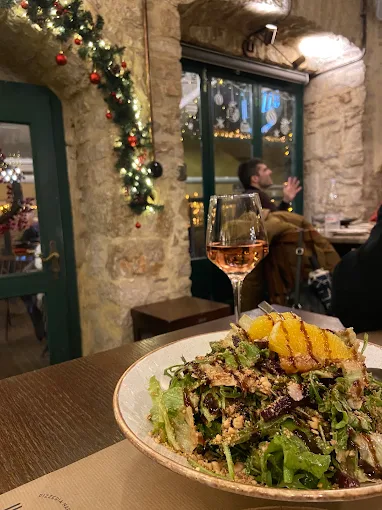 wine and italian salad il pazzo italian restaurant and pizzeria ioannina