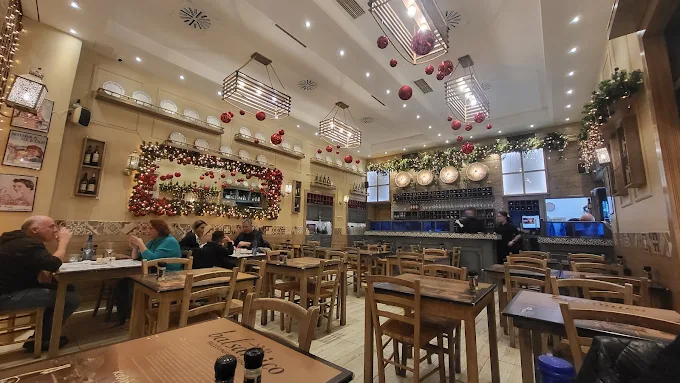 indoors - balsamico traditional restaurant ioannina