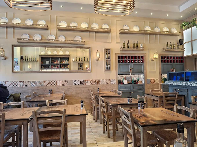 indoors s - balsamico traditional restaurant ioannina