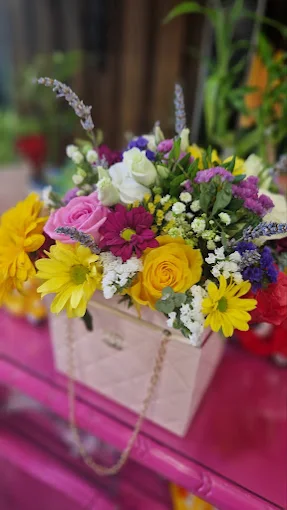 colourful bouguet  - botanica by agrotop serres