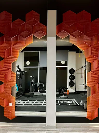 indoors  - target fit personal training serres