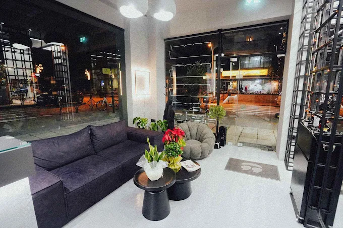 indoors - local bardershop serres