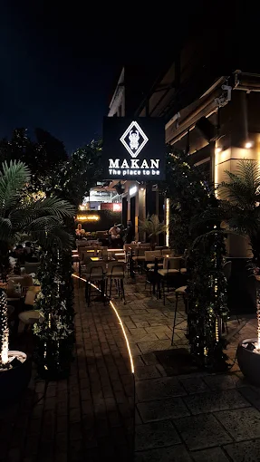 outdoors  - outdoors makan shisha bar serres