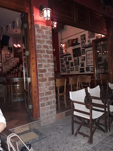 outdoors - lykiskos beer bar serres