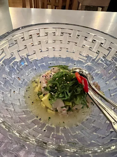 fresh salald- 7 thalasses