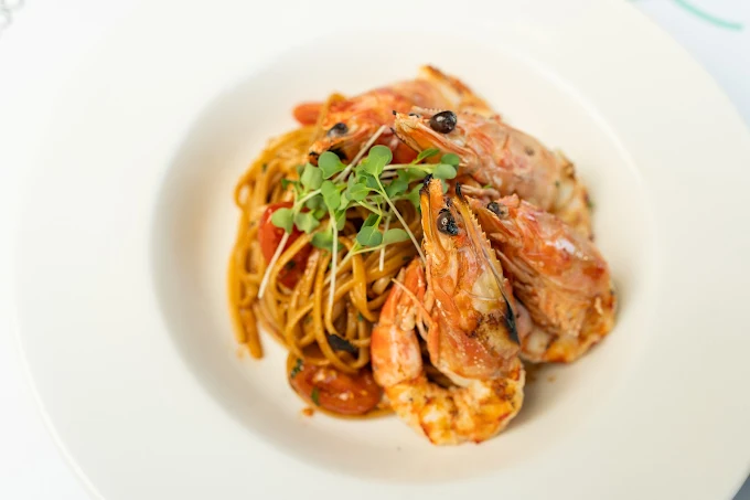 past with prawns - glikanisos