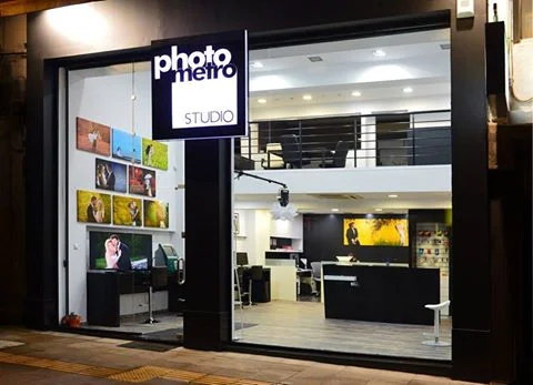 outdoors  - photometro studio photography studio serres